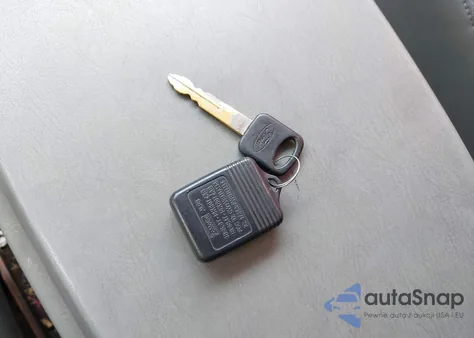 2003 Ford F-250 Lariat/Xl/Xlt из США, поврежденный, VIN 1FTNW21P73EB43465